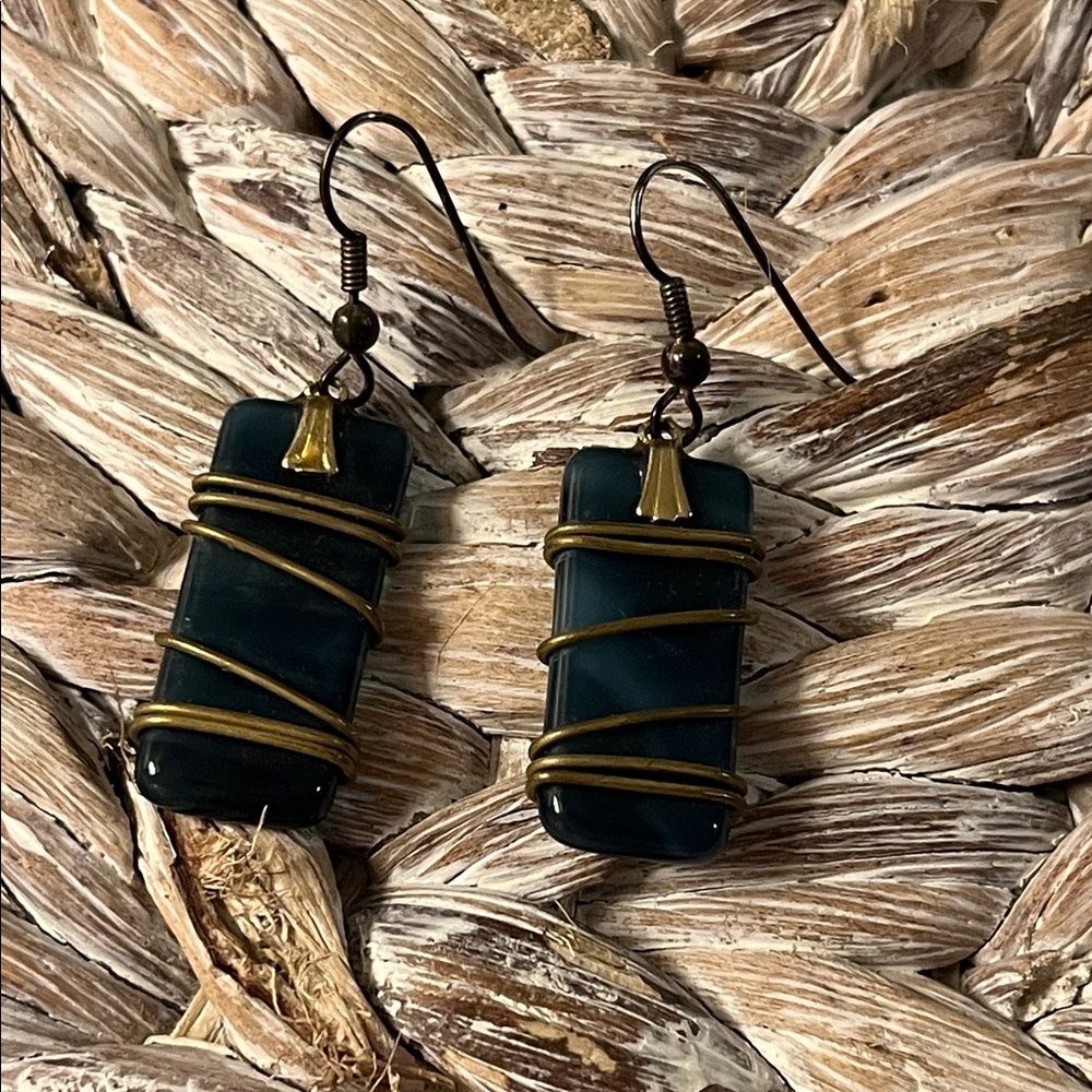 Hand Crafted Wire-Wrapped‎ Earrings in Deep Blue